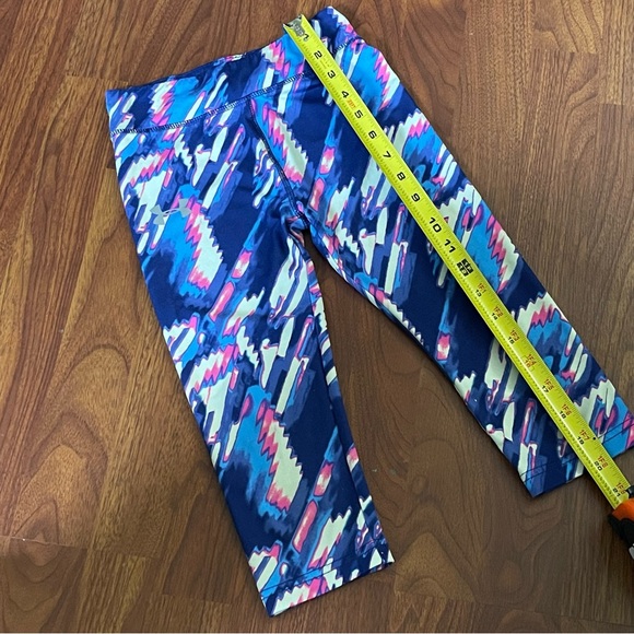 Girls Under Armour leggings Capris All Season Gear Size 6 - Picture 5 of 6